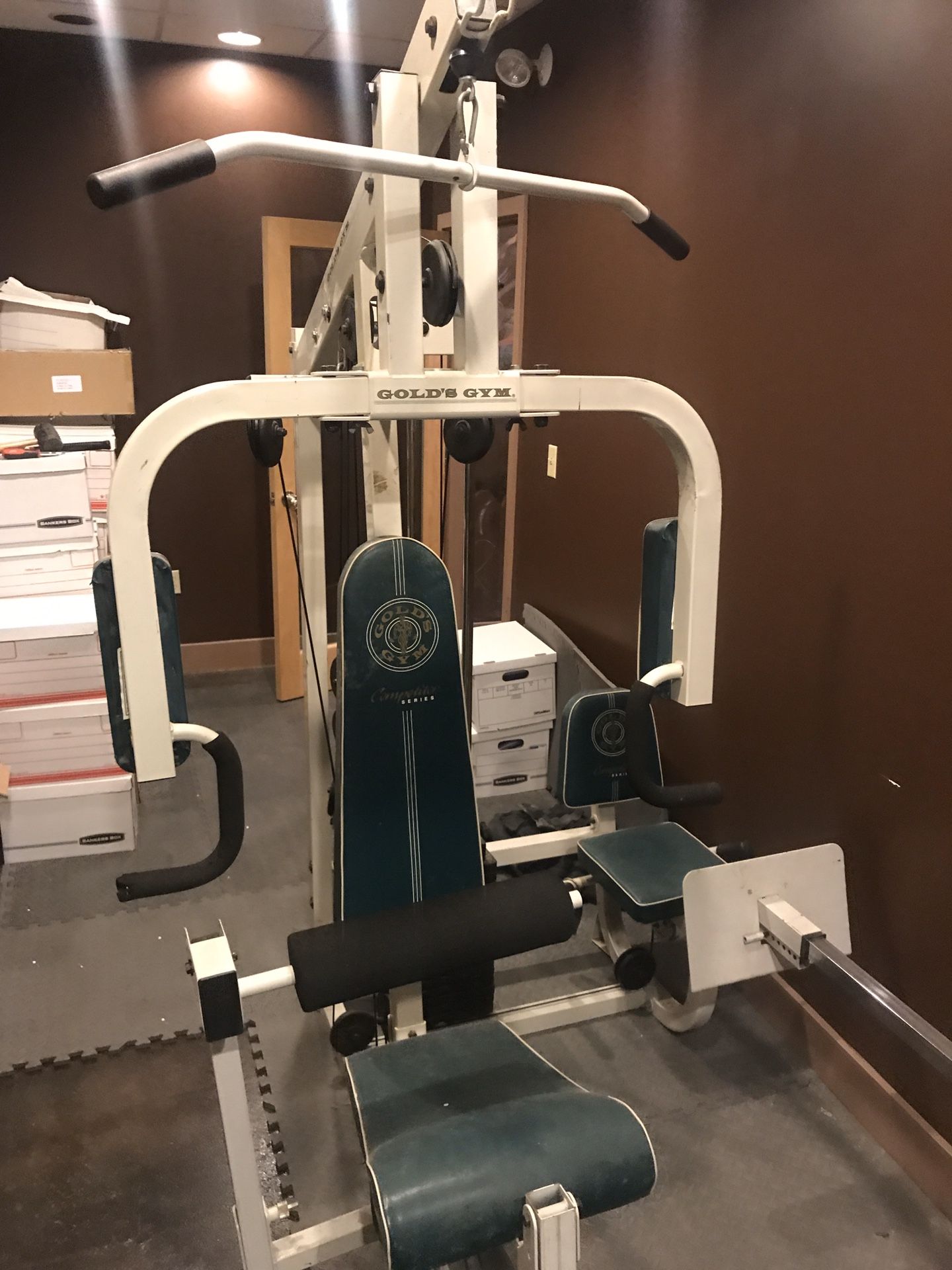Gold’s Gym Home Gym Competitor Series Vintage in great shape! for Sale