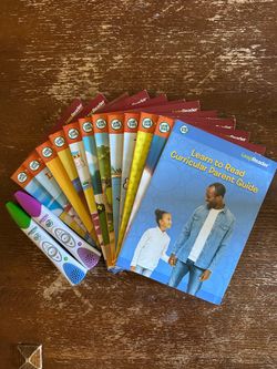 LeapFrog LeapReader Bundle with 2 Pens and 10+ Books