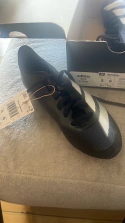 Track and field shoes