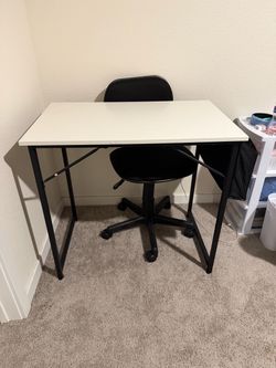 White Top Desk with Black Office Chair