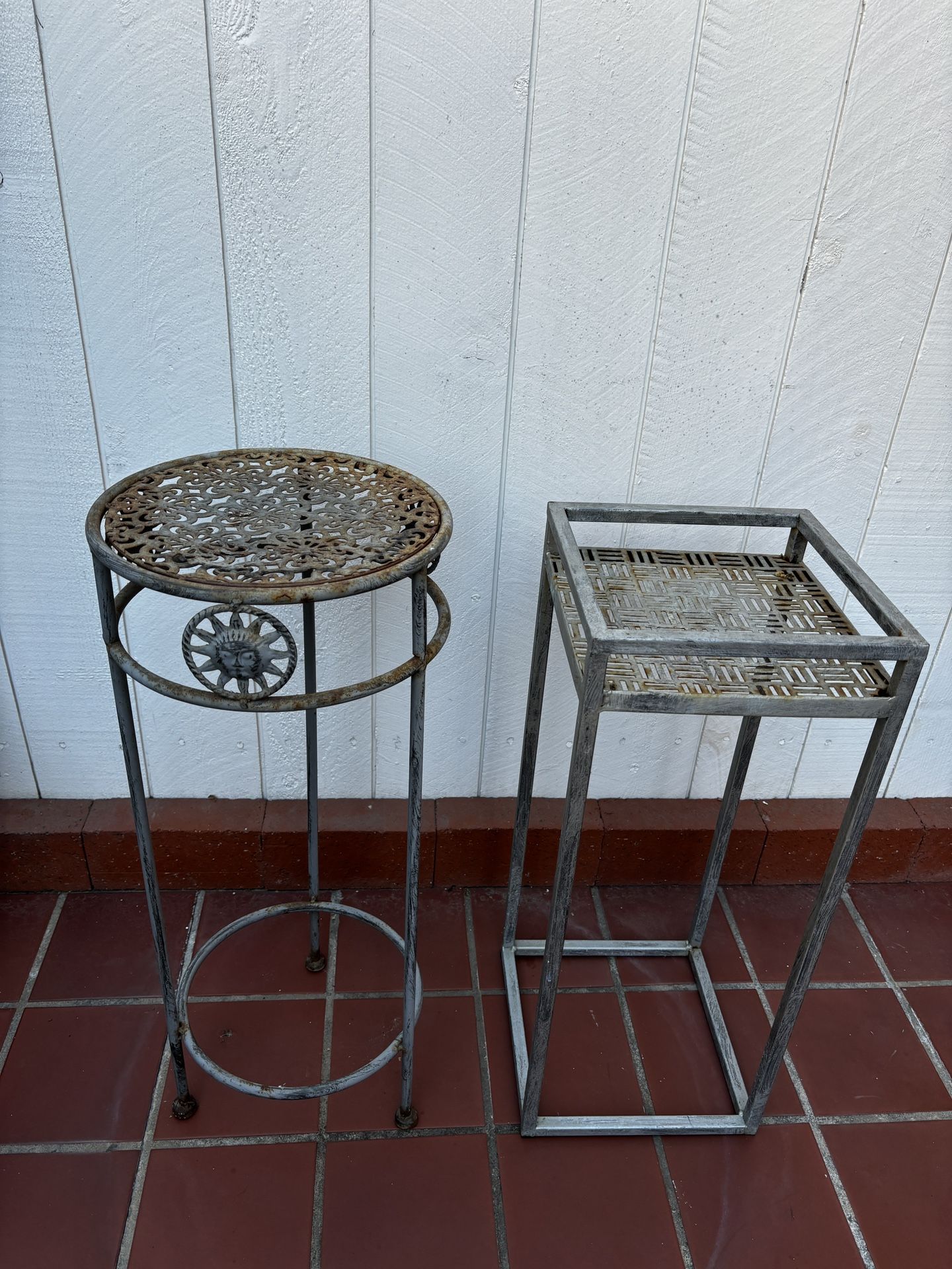 Plant Stands 