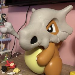 Pokémon Giant Cubone Figure
