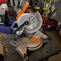 Ridgid 10” Compound Miter Saw – Model R4112