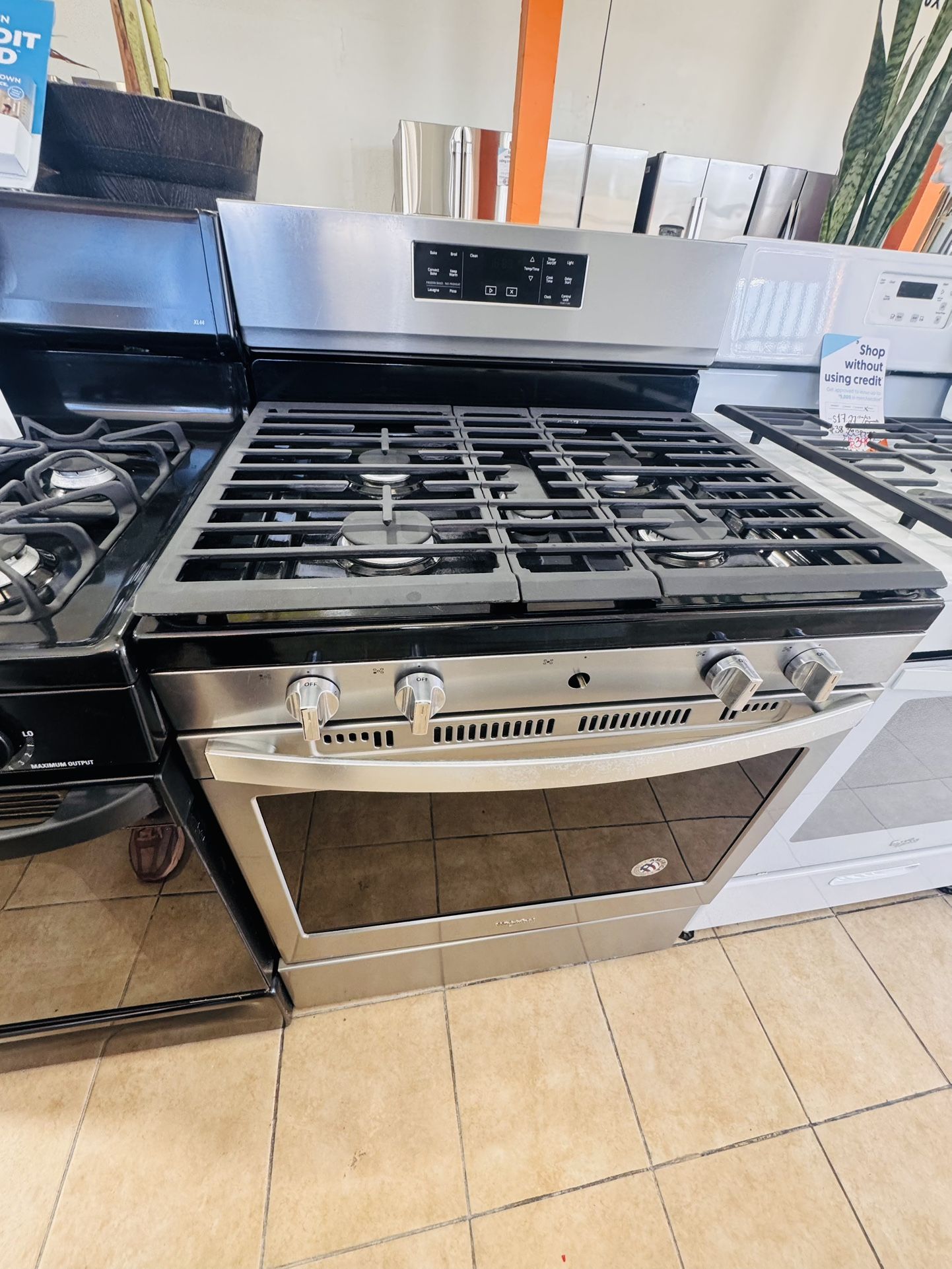 WHIRLPOOL STOVE 