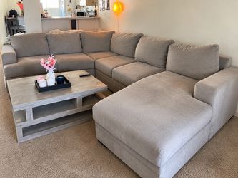 Living Spaces Bonaterra II Large Sectional Sofa