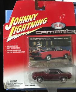 Johnny Lightning 1969 SS CAMARO  RS/z28