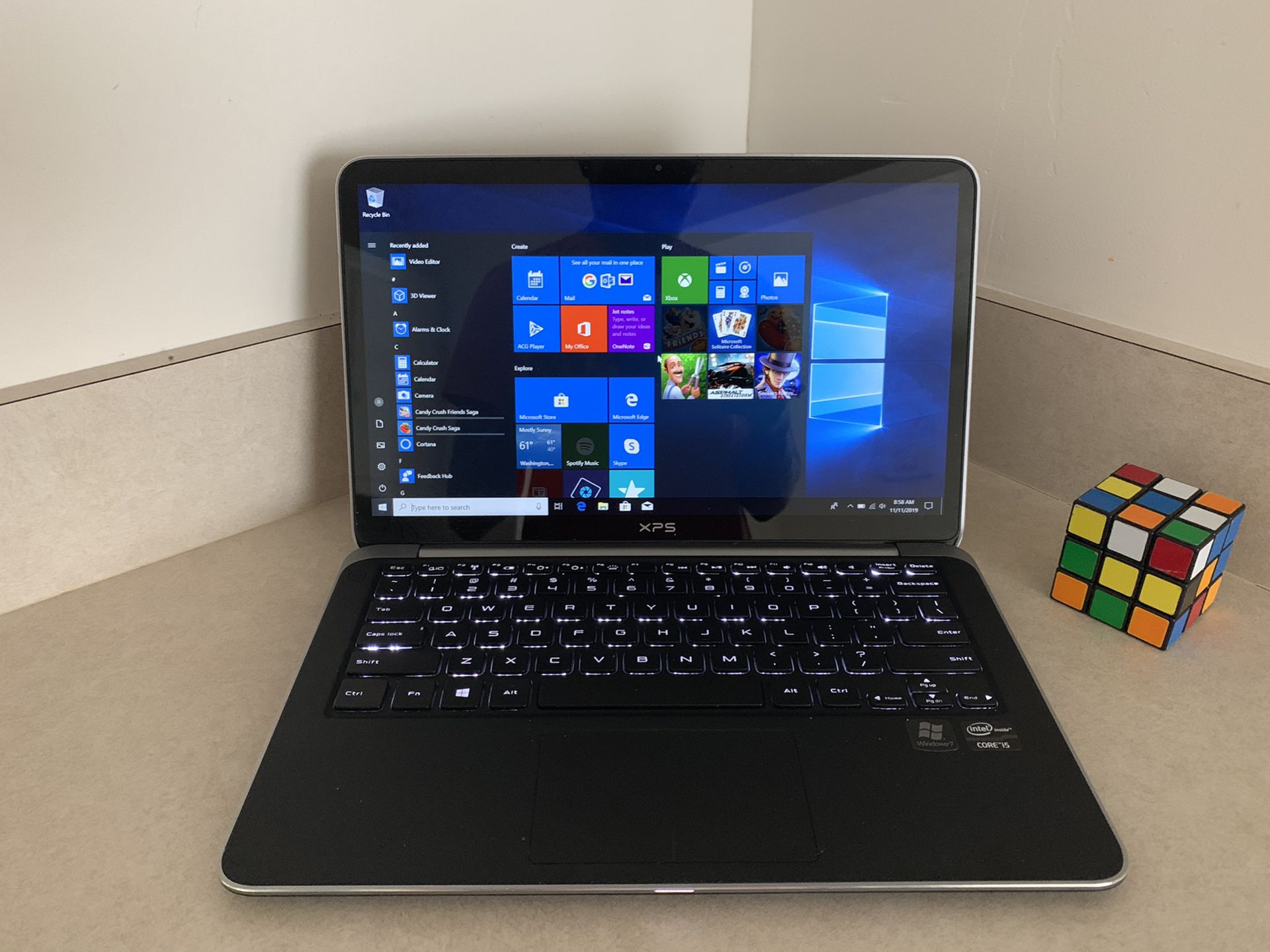 I5 Dell XPS Laptop with Windows 10Pro_Super fast with SSD Drive