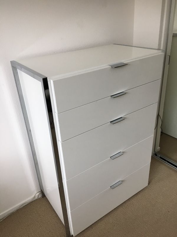 Modern Tall White Dresser 5 Drawers Eq3 For In Vista Ca Offerup - Eq3 Mosco Coffee Table Modern Tall White Dresser 5 Drawers Eq3 For In Vista Ca Offerup - Eq3 Mosco Coffee Table