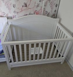 DaVinci Toddler Bed Crib