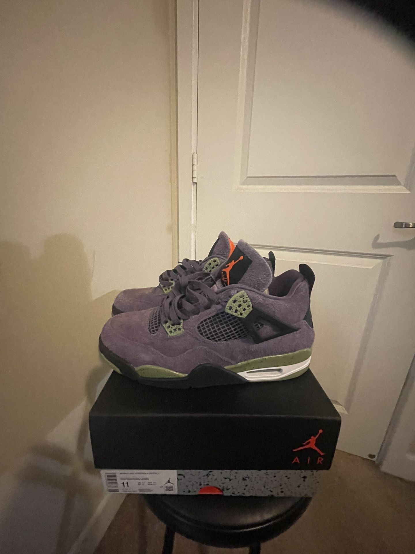 Jordan 4 Retro Canyon Purple (Women's)