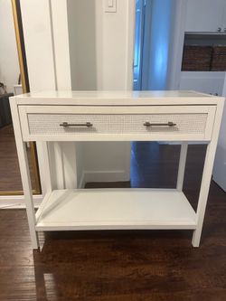 Vanity/Makeup Table