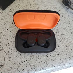 skull candy bluetooth used 1 time