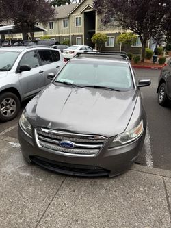 2012 Ford Taurus