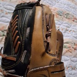 Wilson Men's glove