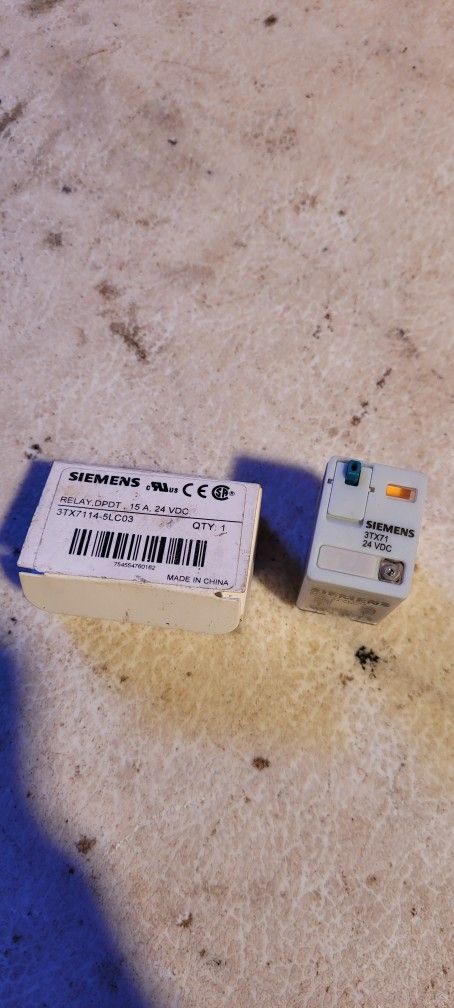 Siemens Relay 3TX71 24VDC 3TX7114-5LC03