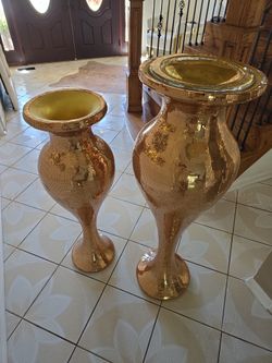 Home decor golden vases