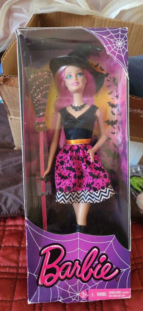 Rare. Collectible Halloween Barbie. Never Opened