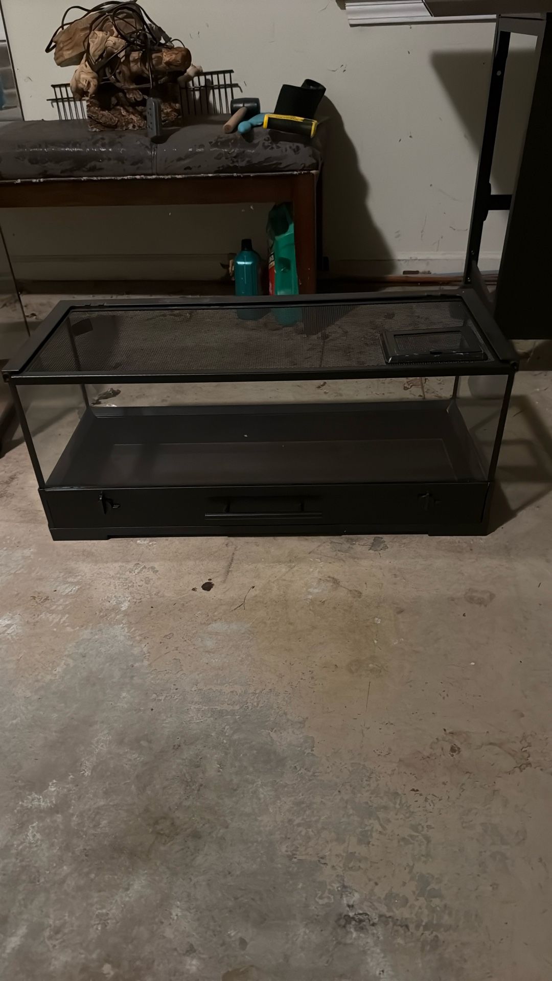 20 Gallon Tank With Top