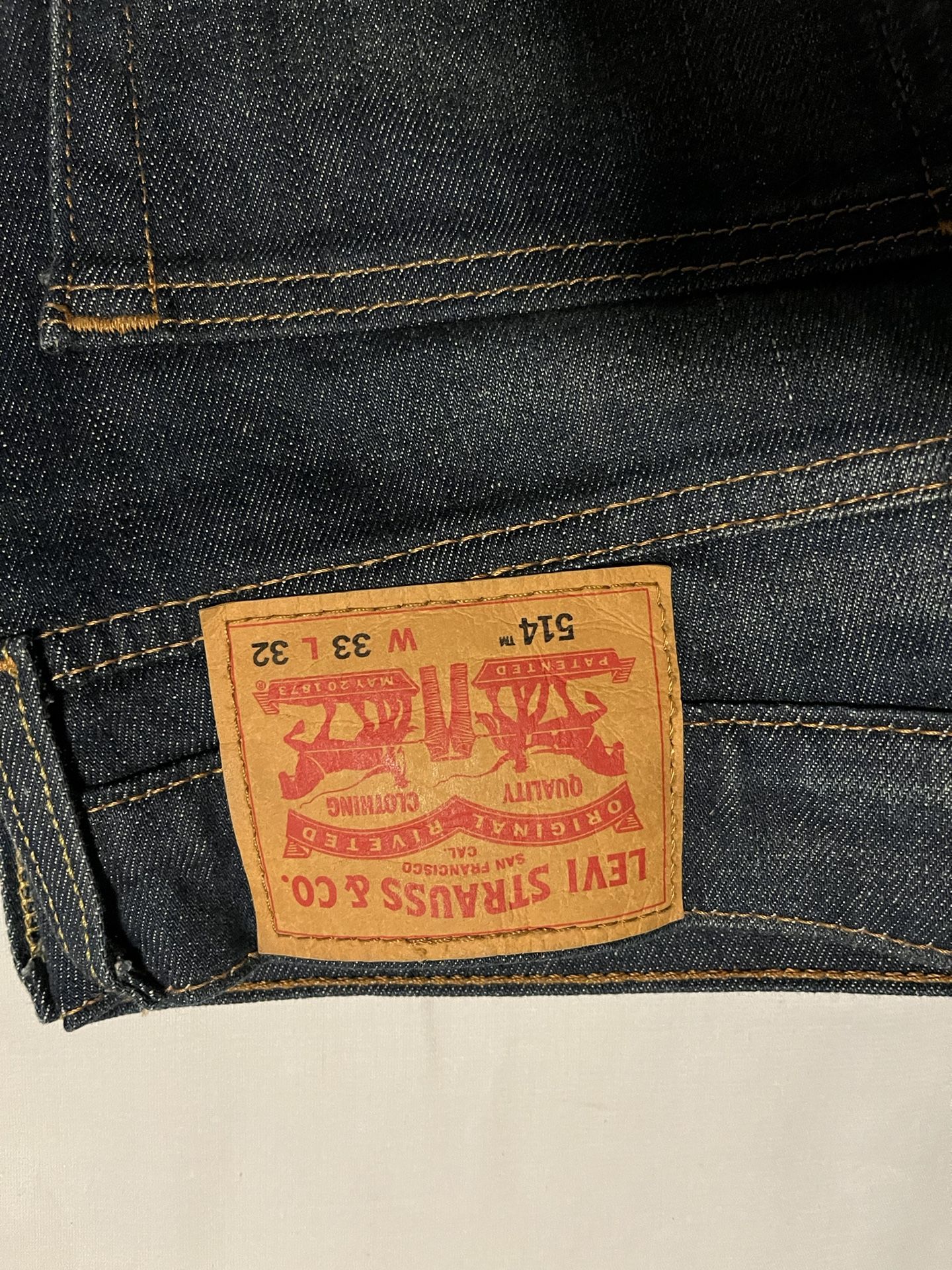 Levi’s 514 33x32