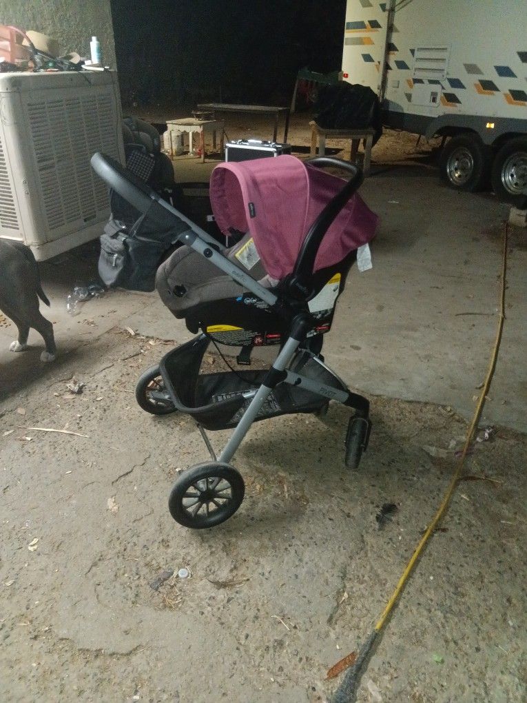 Stroller An Car Seat  Snap On