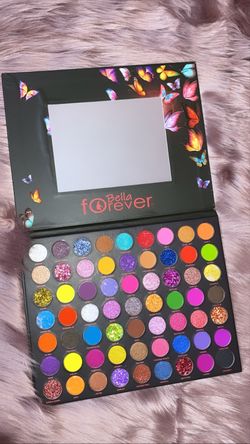 Eyeshadow platte