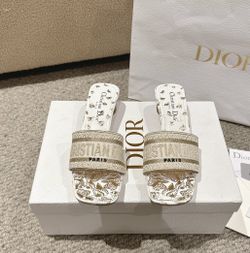 Dior classic embroidered braided flat slippers