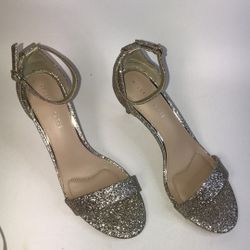 Kirstie Glitter Sandals 👡 NWOT