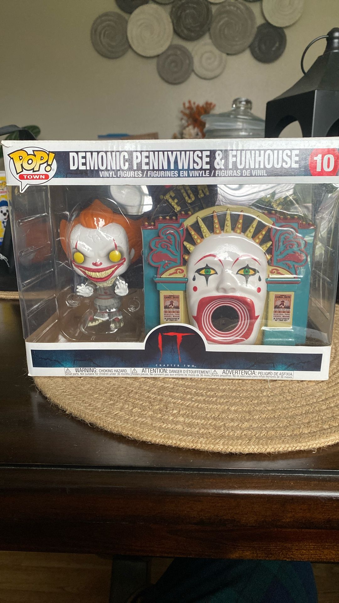 POP: Town Demonic Pennywise & Funhouse