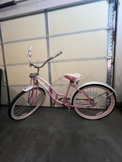 Schwinn Women’s Beach Cruiser Bike