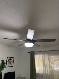 Hunter 52" Ceiling Fan with LED Light & Remote