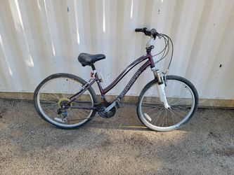 Schwinn 26" Clear Creek Women's Bicycle