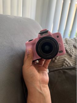 Canon m50