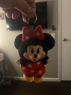 MINNIE MOUSE LABUBU