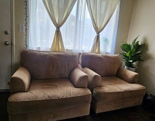 Comfortable Beige Chairs