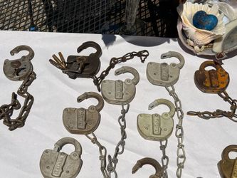AdLake railroad track switch padlock