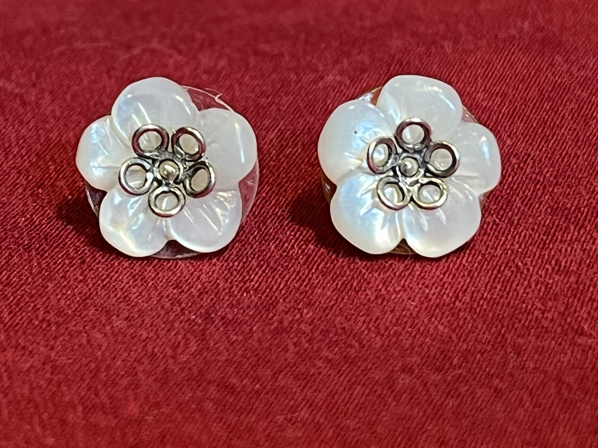 Silver Tone & MOP Flower Stud Earrings