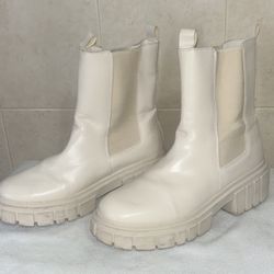 White Boots 