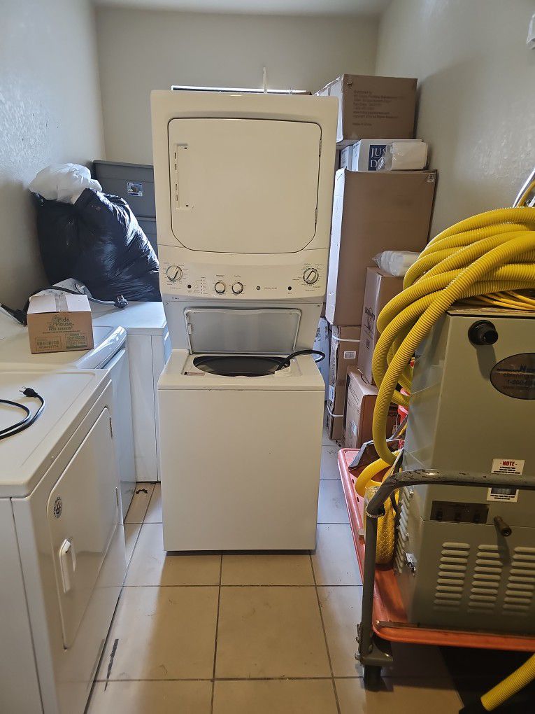 GE Washer/dryer Combo