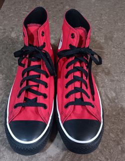 Men's retro Custom Converse high tops size 11