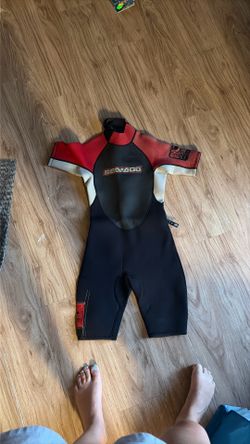 Kids Seadoo website junior size 10 - probably best fit for 9-11 yo