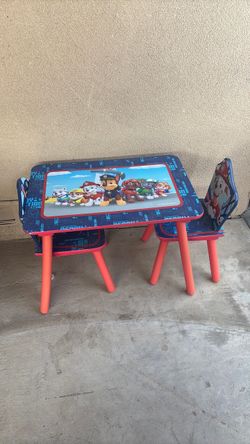 Paw patrol toddler table with 2 chairs