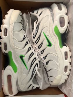 NIKE AIRMAX
