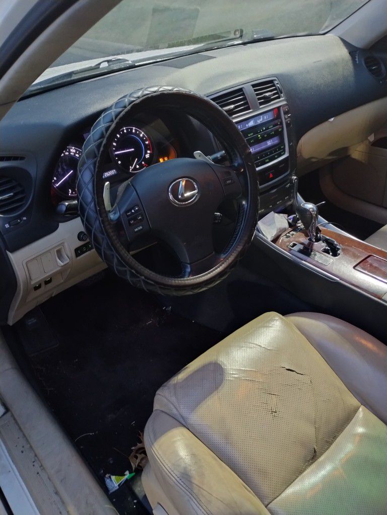 2008 Lexus IS