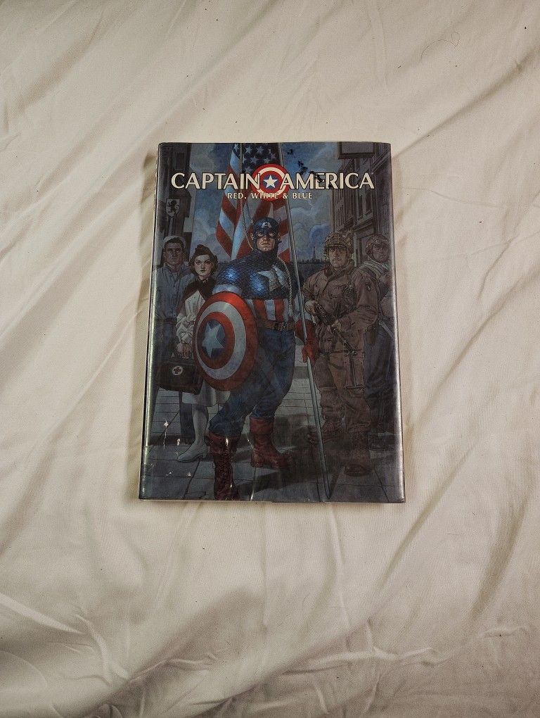 Captain America - Red, White & Blue, Hard Cover Book