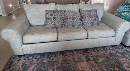 Sofa & Loveseat set