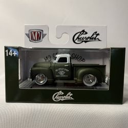 M2 Machines 1953 Chevrolet 3100 Tow Truck