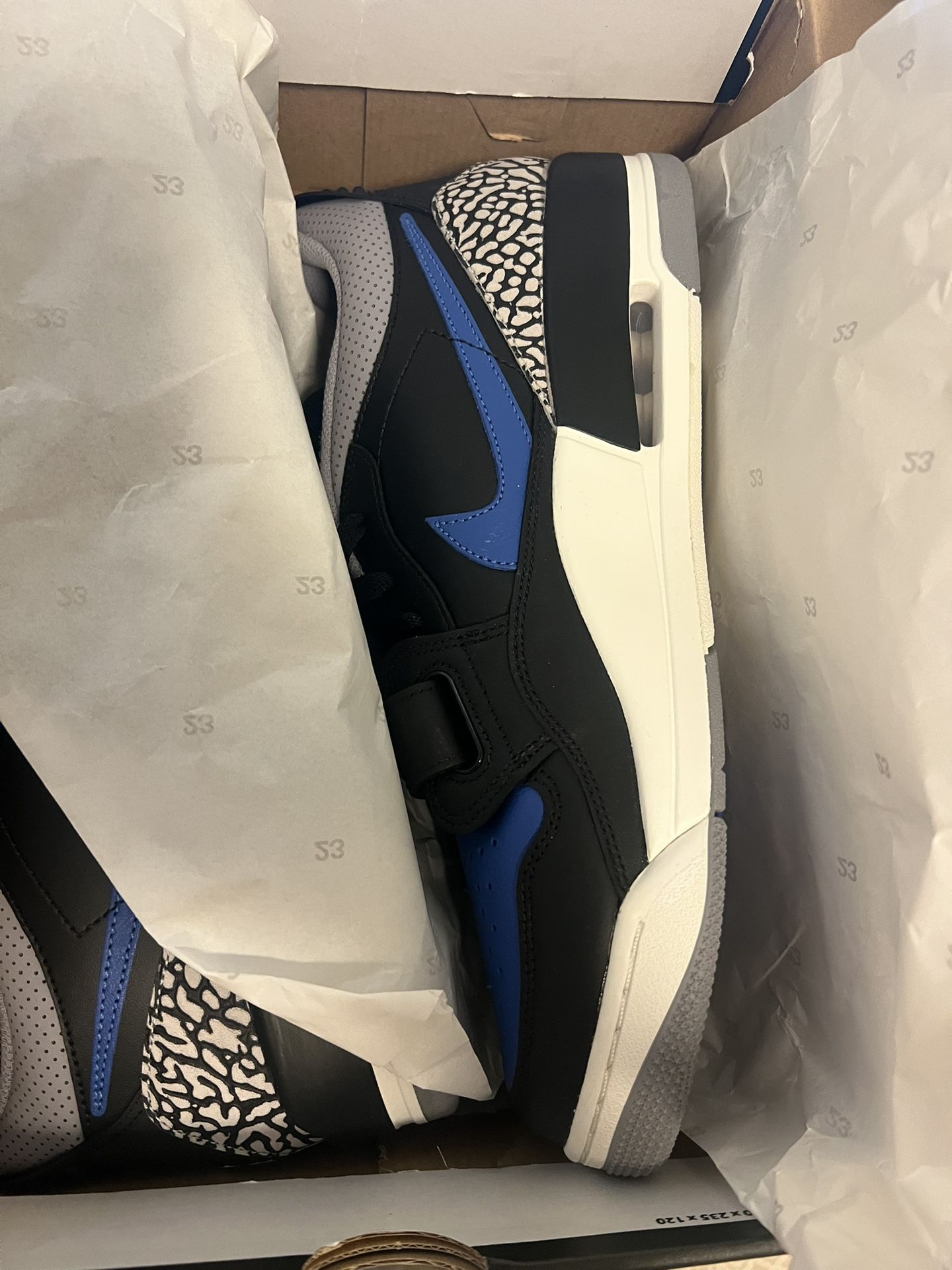 Jordan Legacy 312 Low Off Court