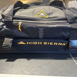High Sierra duffel bag (check in)