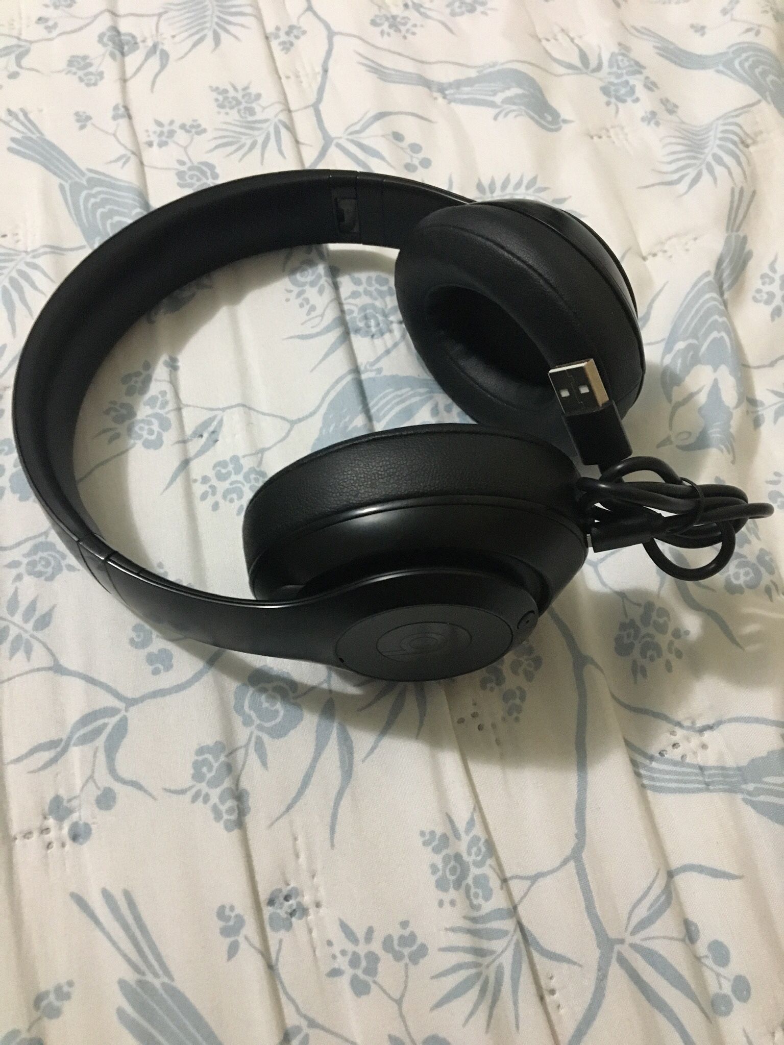 Headphone