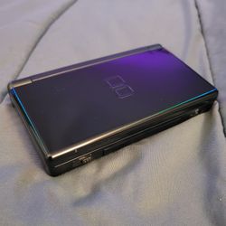 Nintendo Ds Light And Dsi